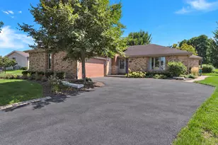 14 Timberline Ct, Lemont, IL 60439 - Photo 1