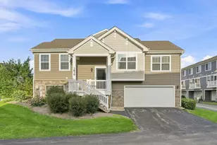 3839 Honeysuckle Ln, Elgin, IL 60124 - Photo 1