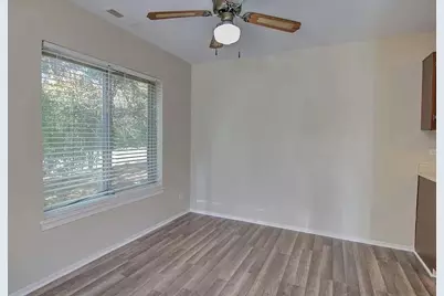 5946 Greenview Road, Lisle, IL 60532 - Photo 5