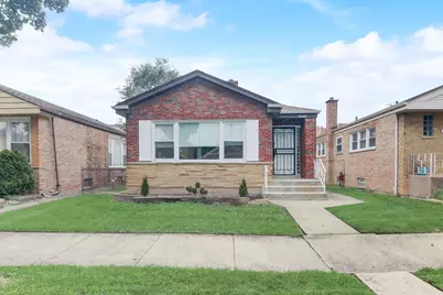 10736 S King Drive, Chicago, IL 60628 - Photo 1