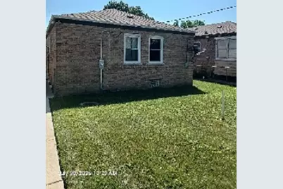 10736 S King Drive, Chicago, IL 60628 - Photo 3