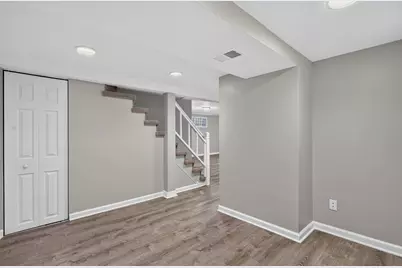 [Address not provided], Chicago, IL 60630 - Photo 21