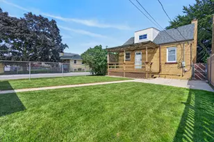 [Address not provided], Chicago, IL 60630 - Photo 27