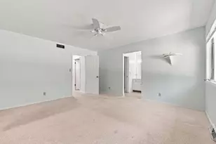 801 Quail Ridge Dr, Freeport, IL 61032 - Photo 15