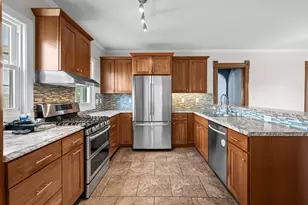 411 E Prospect St, Kewanee, IL 61443 - Photo 25