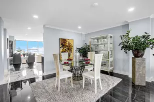 5201 S Cornell Ave, Chicago, IL 60615 - Photo 9