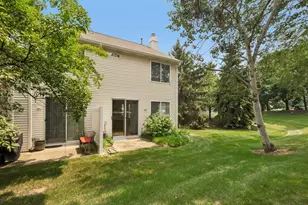2986 Waters Edge Cir, Aurora, IL 60504 - Photo 31