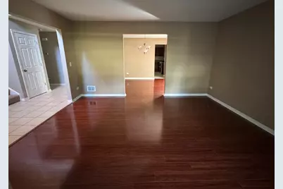 331 Berkeley Drive, Bolingbrook, IL 60440 - Photo 5