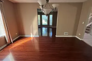 331 Berkeley Dr, Bolingbrook, IL 60440 - Photo 7