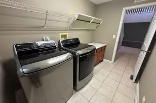 331 Berkeley Dr, Bolingbrook, IL 60440 - Photo 21