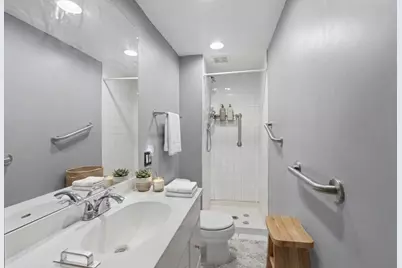 3318 Cottonwood Court, McHenry, IL 60051 - Photo 5