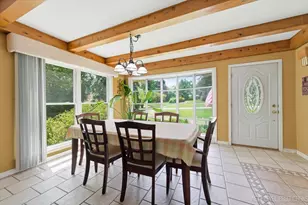 1N255 Prairie Ave, Glen Ellyn, IL 60137 - Photo 9
