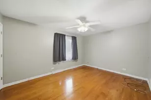 601 E Dogwood Ln, Mount Prospect, IL 60056 - Photo 23