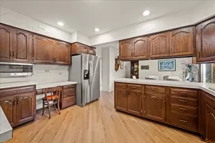 890 Dryden Ln, Highland Park, IL 60035 - Photo 9