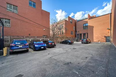 1219 W Madison Street, Chicago, IL 60607 - Photo 11