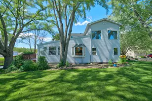227 Largemouth Ln, Wilmington, IL 60481 - Photo 1