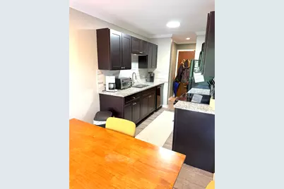 5500 Hillcrest Lane #129-PK, Lisle, IL 60532 - Photo 5