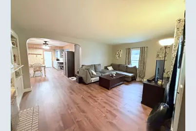 2224 Lawndale Avenue, Rockford, IL 61103 - Photo 3