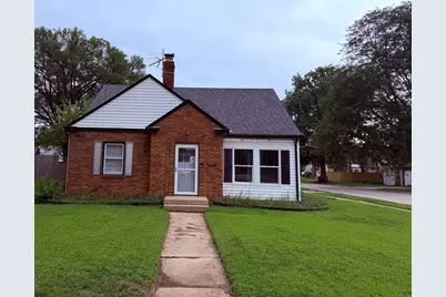 2224 Lawndale Avenue, Rockford, IL 61103 - Photo 1