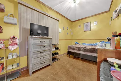 2238 S California Avenue, Chicago, IL 60608 - Photo 13