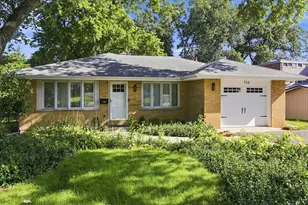 116 Sturtz St, Barrington, IL 60010 - Photo 1