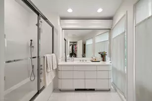 677 Driftwood Ln, Northbrook, IL 60062 - Photo 29