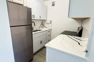 2606 W Balmoral Ave, Chicago, IL 60625 - Photo 5