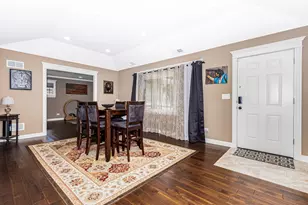6116 W 94th St, Oak Lawn, IL 60453 - Photo 11