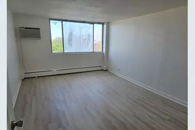 2201 Stewart S #6H, Lombard, IL 60148 - Photo 9