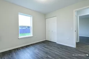 1410 Thomas Dr, Woodstock, IL 60098 - Photo 13