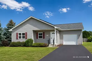 1410 Thomas Dr, Woodstock, IL 60098 - Photo 1