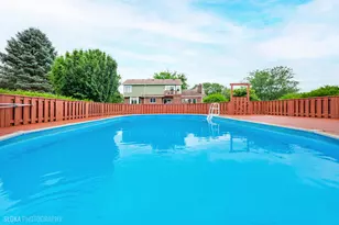 10410 Saddlebred Trail, Woodstock, IL 60098 - Photo 43