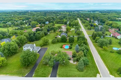 10410 Saddlebred Trail, Woodstock, IL 60098 - Photo 51