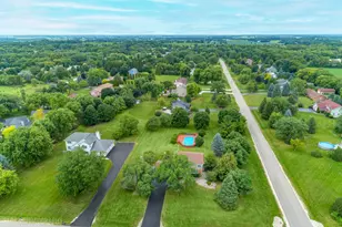 10410 Saddlebred Trail, Woodstock, IL 60098 - Photo 51
