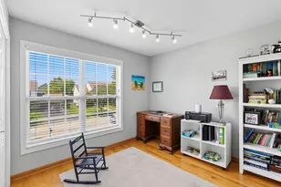 752 Kensington Blvd, Dekalb, IL 60115 - Photo 23