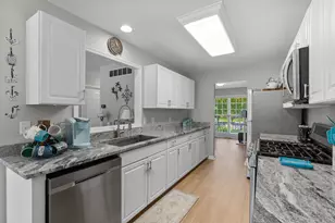 752 Kensington Blvd, Dekalb, IL 60115 - Photo 5