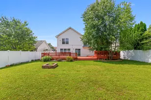 752 Kensington Blvd, Dekalb, IL 60115 - Photo 39