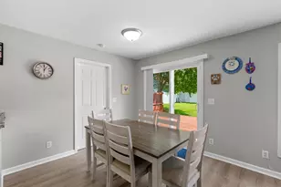 752 Kensington Blvd, Dekalb, IL 60115 - Photo 9