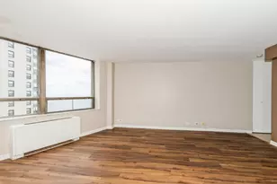 5701 N Sheridan Rd, Chicago, IL 60660 - Photo 3