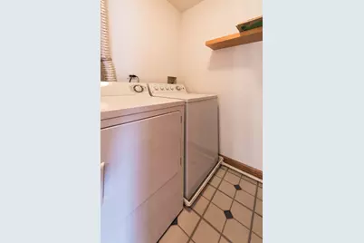 309 Abington Woods Drive, Aurora, IL 60502 - Photo 13