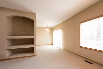 309 Abington Woods Drive, Aurora, IL 60502 - Photo 3