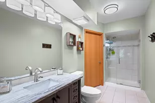 5360 N Lowell Ave, Chicago, IL 60630 - Photo 15