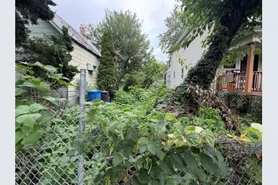 635 N Leamington Avenue, Chicago, IL 60644 - Photo 1