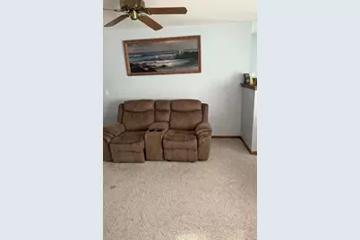 2107 Ohio Parkway, Rockford, IL 61108 - Photo 5