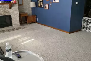 2107 Ohio Pkwy, Rockford, IL 61108 - Photo 3