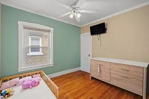 4226 W Haddon Ave, Chicago, IL 60651 - Photo 9