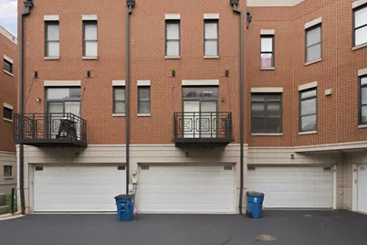 935 W College Parkway, Chicago, IL 60608 - Photo 45
