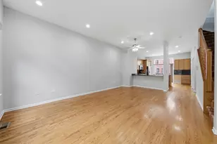 935 W College Pkwy, Chicago, IL 60608 - Photo 9