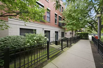 935 W College Parkway, Chicago, IL 60608 - Photo 35