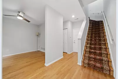 935 W College Parkway, Chicago, IL 60608 - Photo 29
